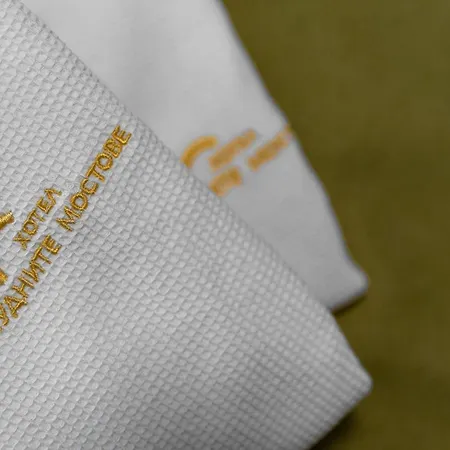 Hotel Хотел “Чудните Мостове”